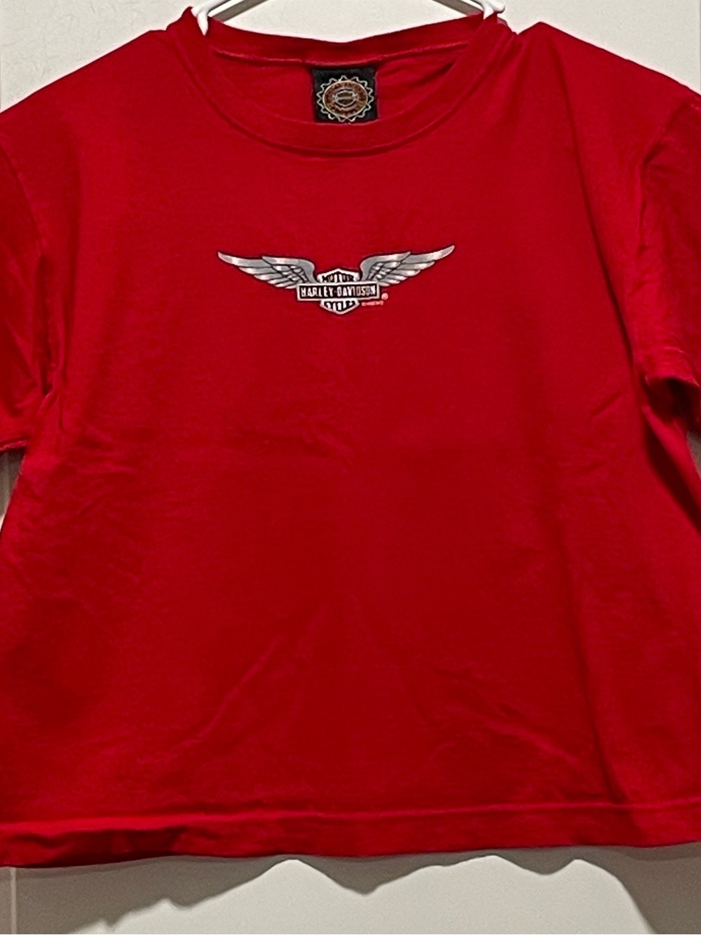 Hot & Cropped! Vintage Harley-Davidson Sz M Bold Red Top Crew Winged Chest Logo